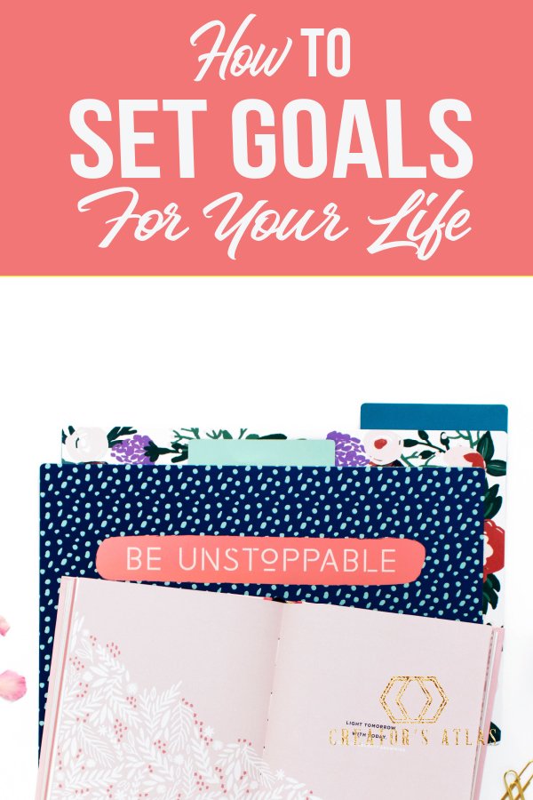 Are you ready to set some goals and achieve your dreams? This post will teach you how to write goals to live your best possible life! #goals #goalsetting #smartgoals